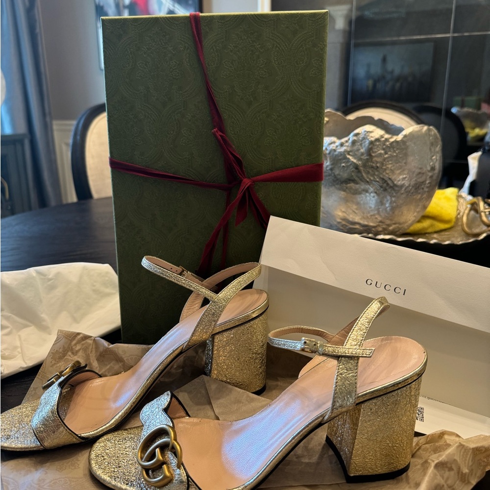 Gucci Marmont Leather GG Leather Sandals